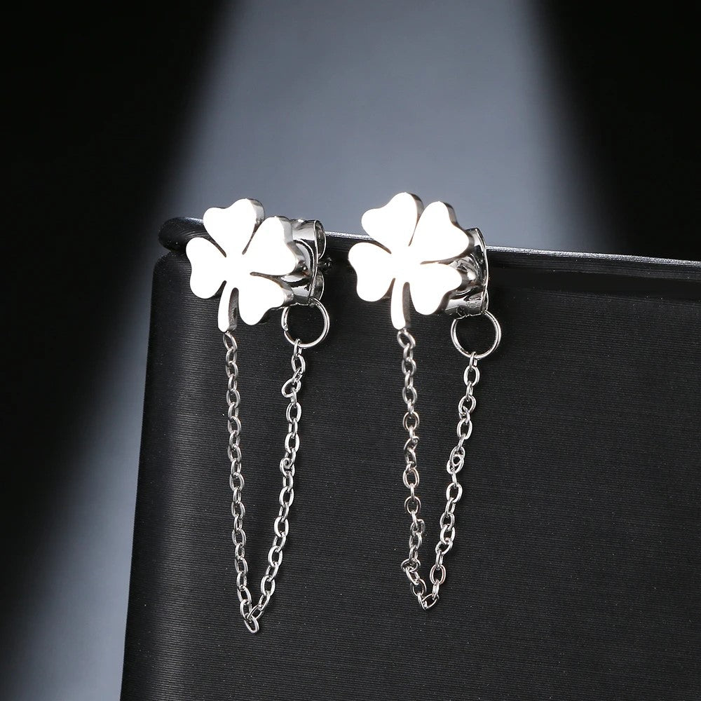 Brincos Silver Clover - em aço inoxidável