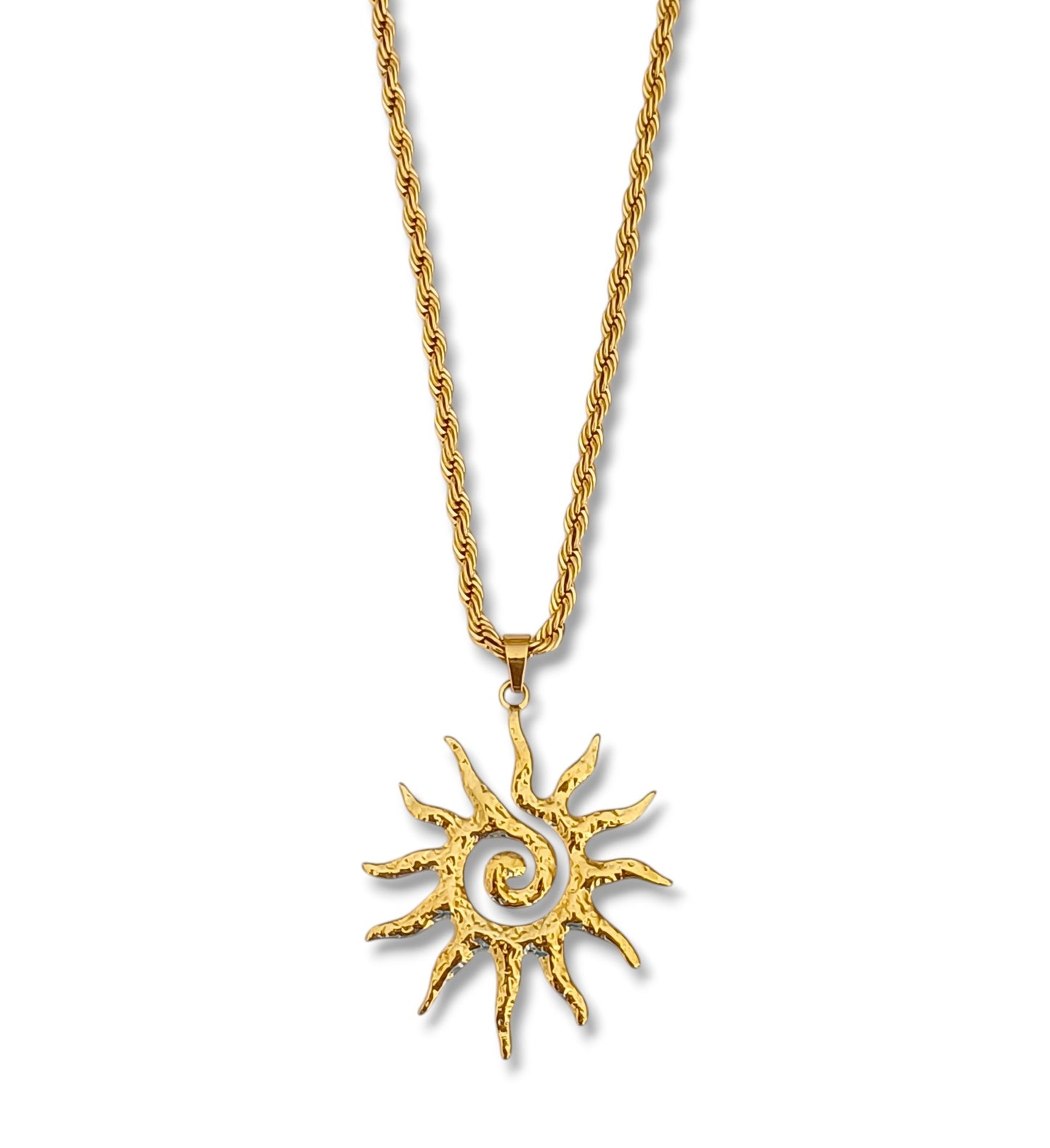 Colar Sol - em aço inoxidável dourado