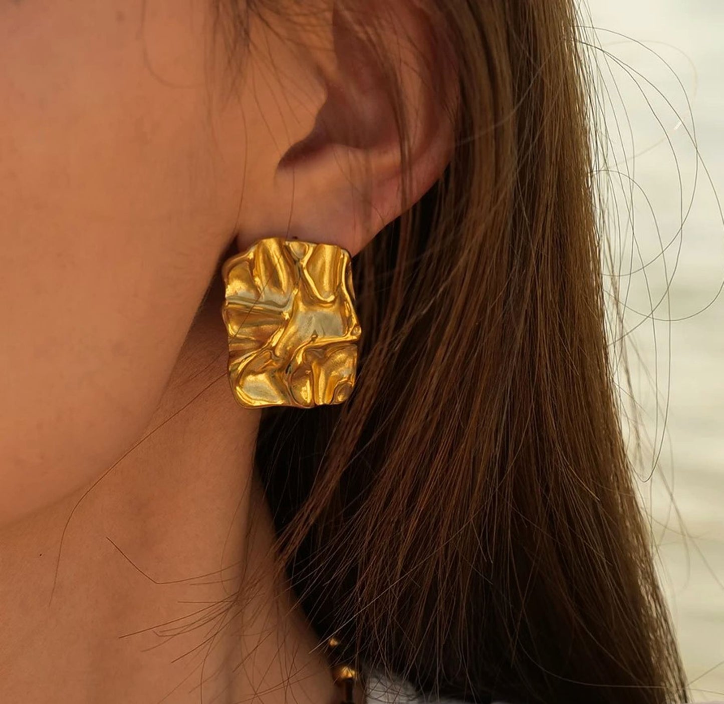 Brincos Dunes - em aço inoxidável dourado