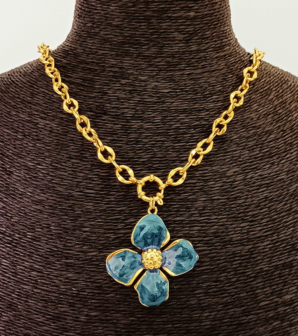 Colar Big Flower - em aço inoxidável