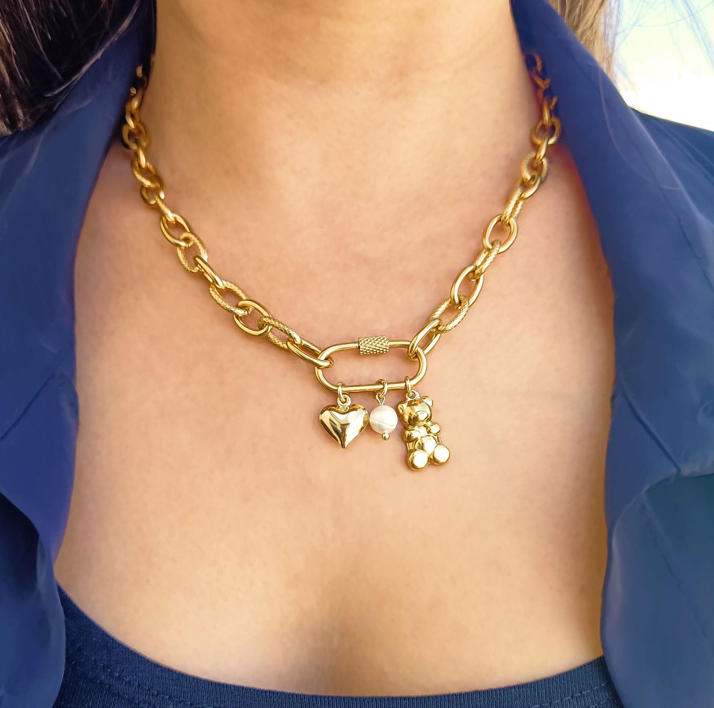 Colar Little Bear - em aço inoxidável dourado