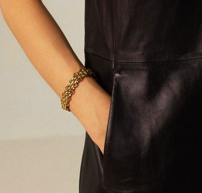 Pulseira Wide Chain - em aço inoxidável dourado