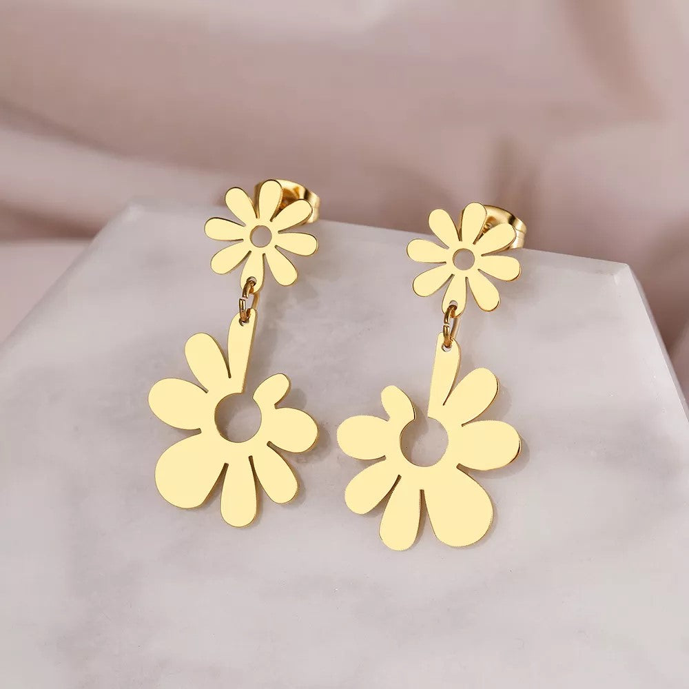 Brincos Two Flowers Gold - em aço inoxidável