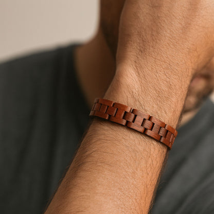 Pulseira Wood - em madeira e aço inoxidável