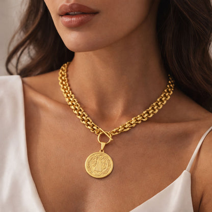 Colar San Benito - em aço inoxidável dourado