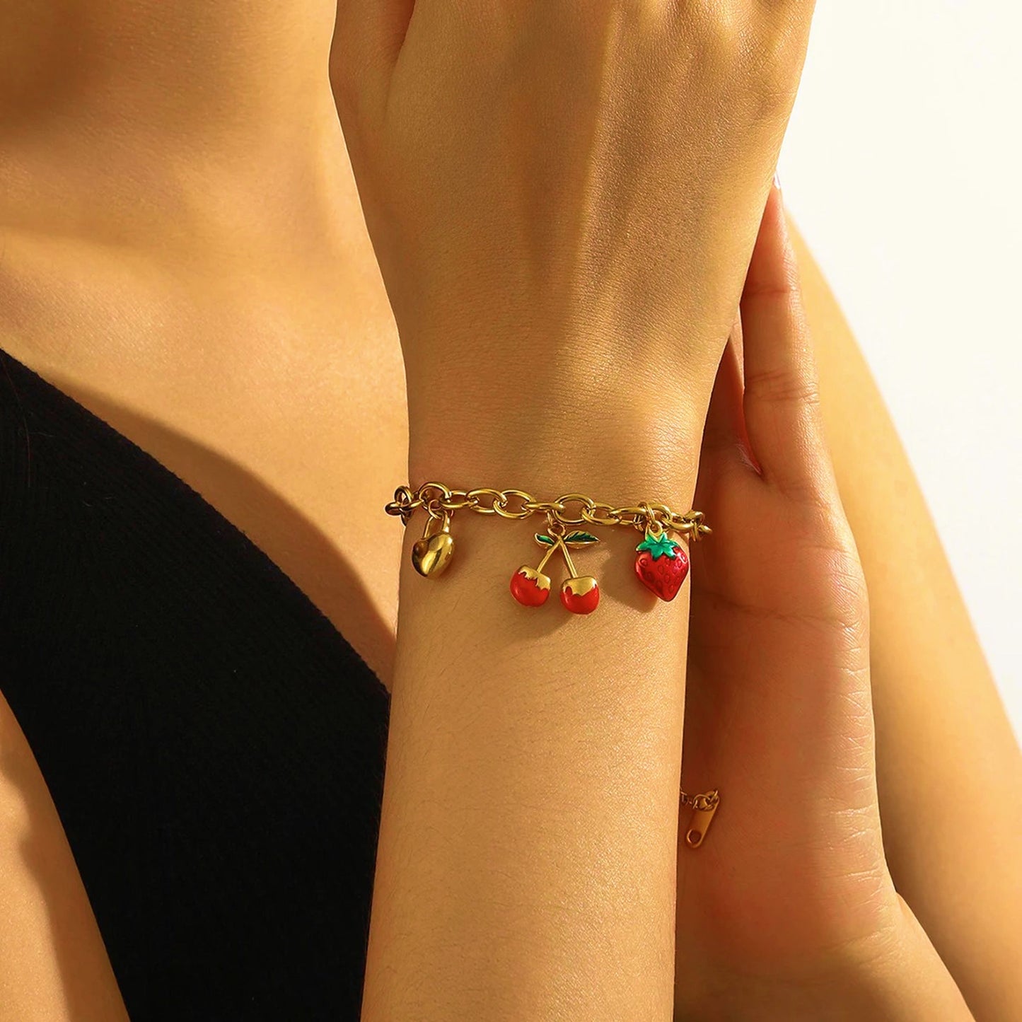 Pulseira Fruit of Love - em aço inoxidável