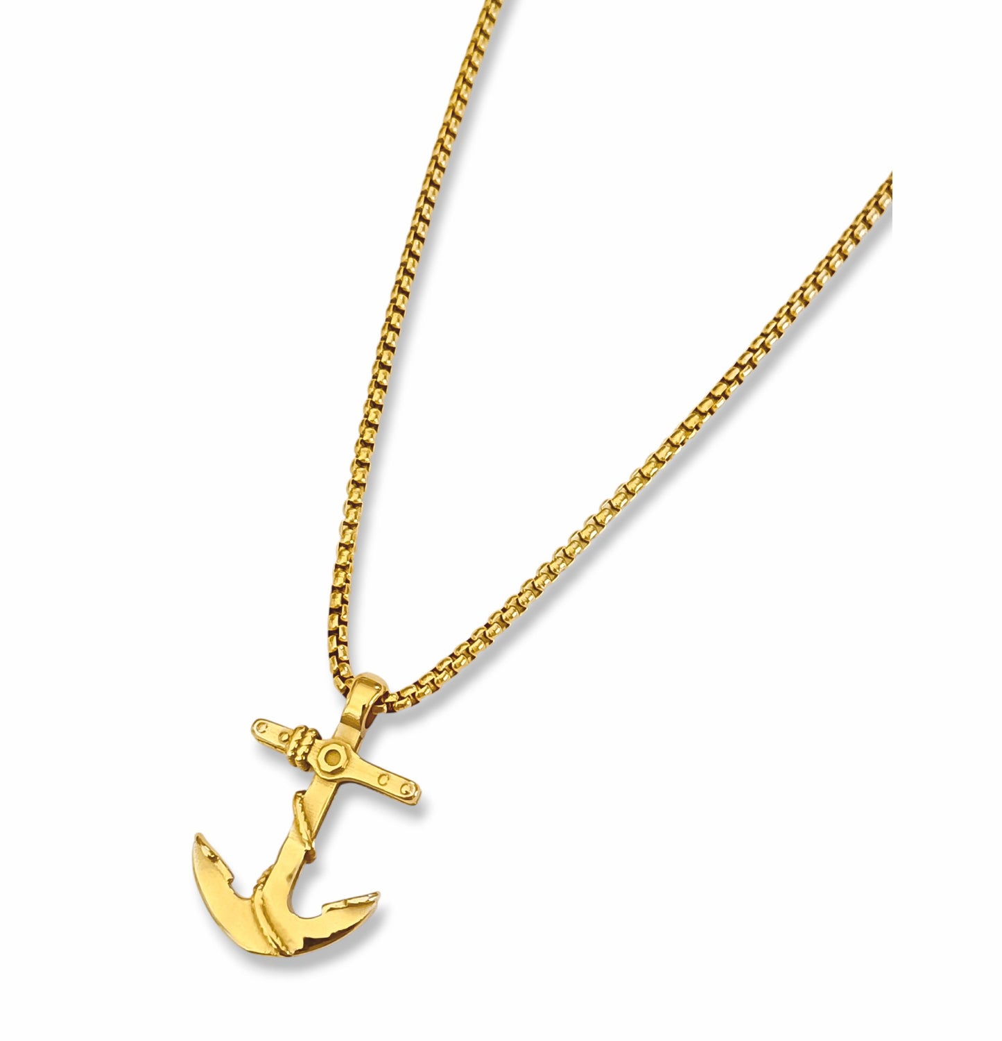 Colar Anchor - em aço inoxidável dourado