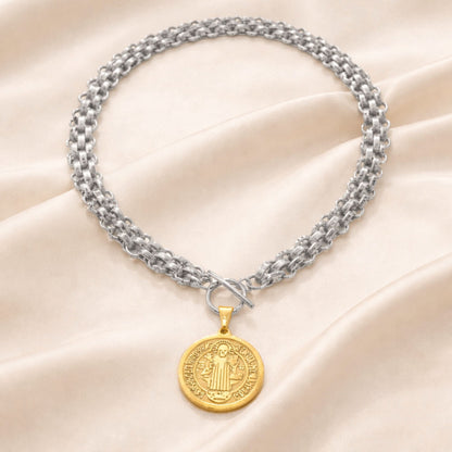 Colar San Benito - em aço inoxidável dourado e prateado