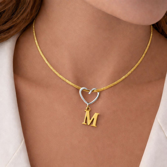 Colar Letter Silver Heart - em aço inoxidável