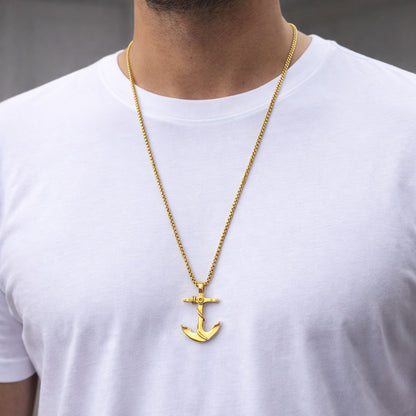 Colar Anchor - em aço inoxidável dourado