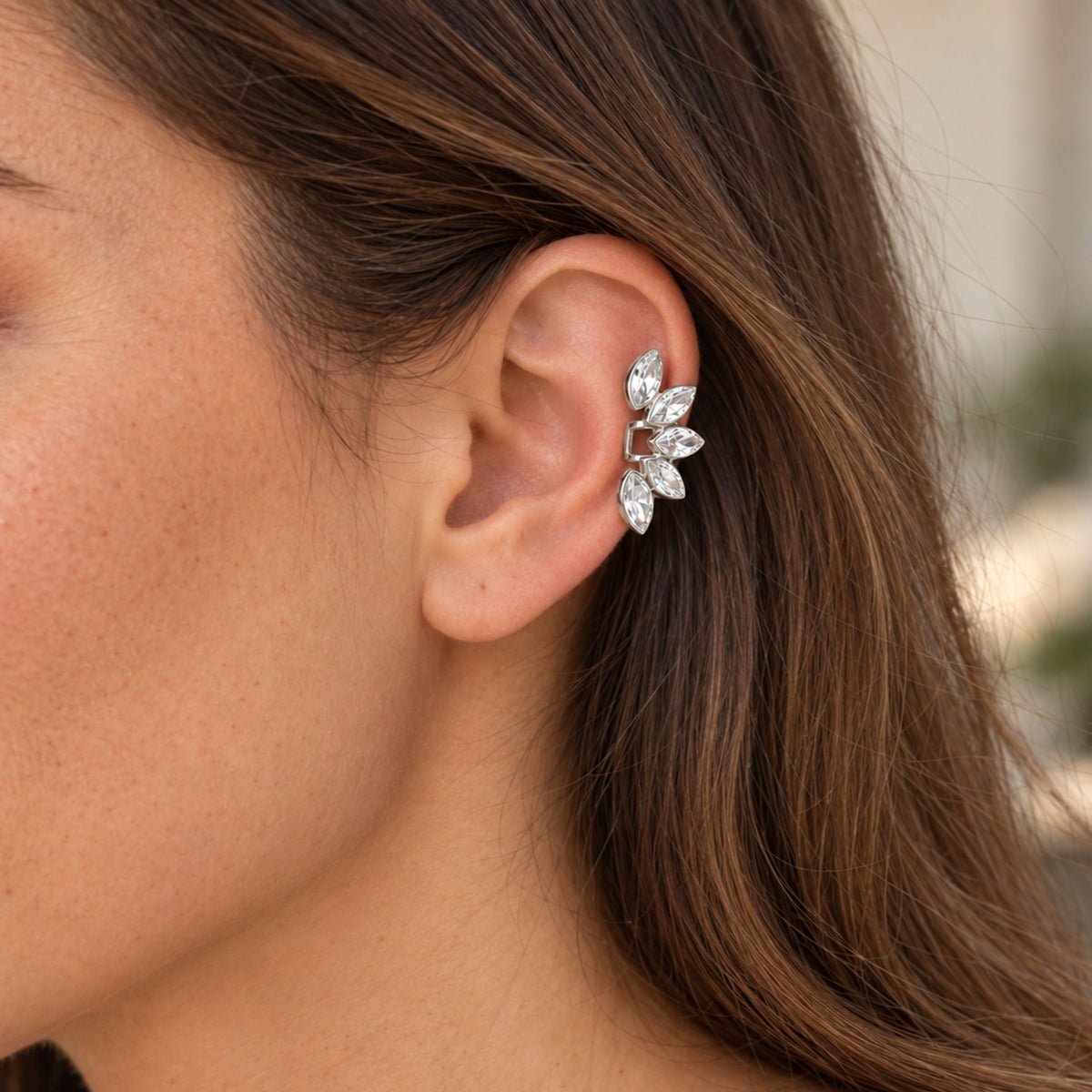 Earcuff Laurel - em aço inoxidável
