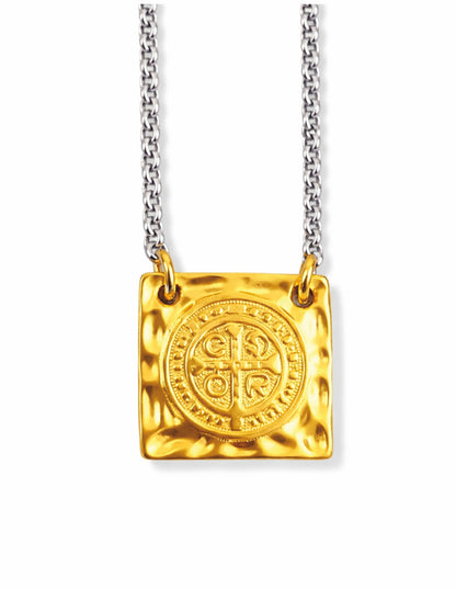 Escapulário St. Benedict`s - em aço inoxidável dourado