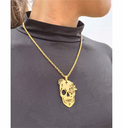 Colar Skull - em aço inoxidável dourado